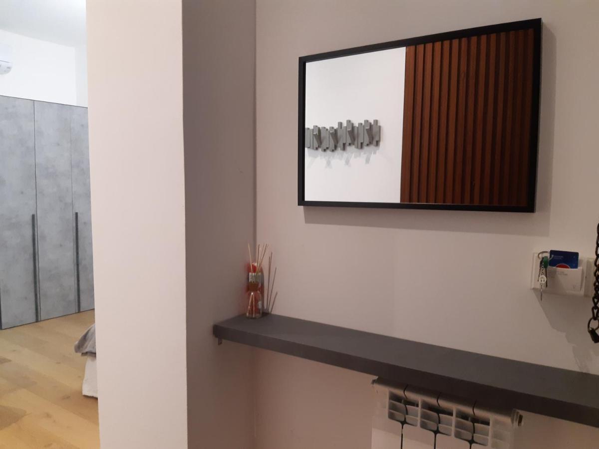 Piazza Mazzini Apartment ليتشي المظهر الخارجي الصورة