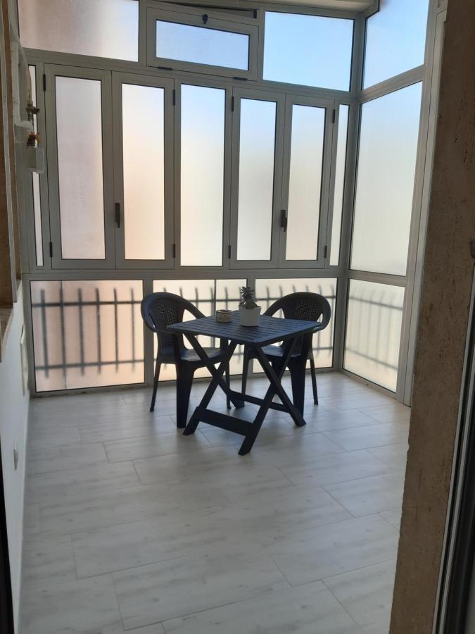 Piazza Mazzini Apartment ليتشي المظهر الخارجي الصورة
